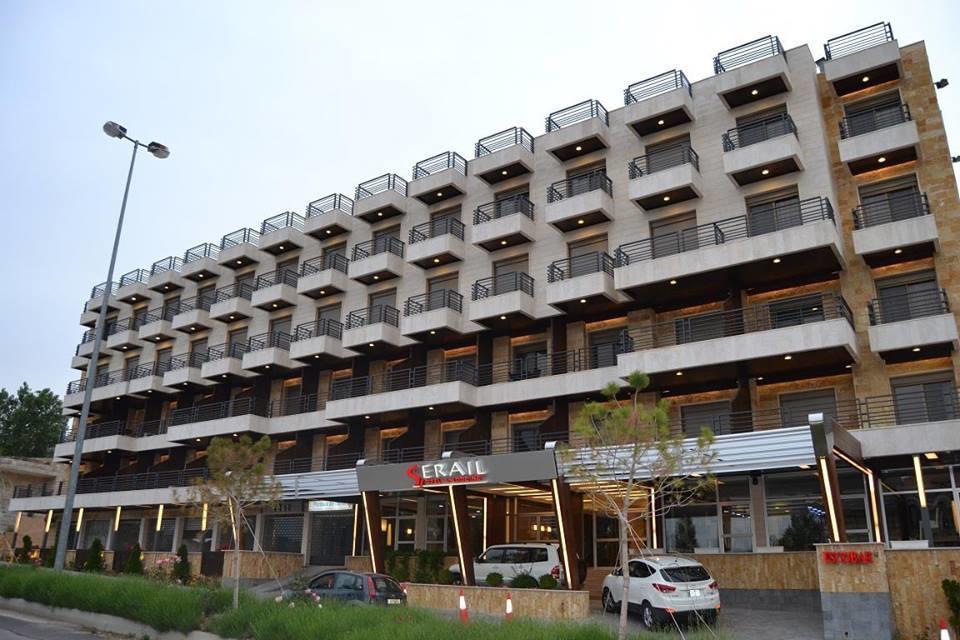 Serail Hotel Ehden Exterior foto
