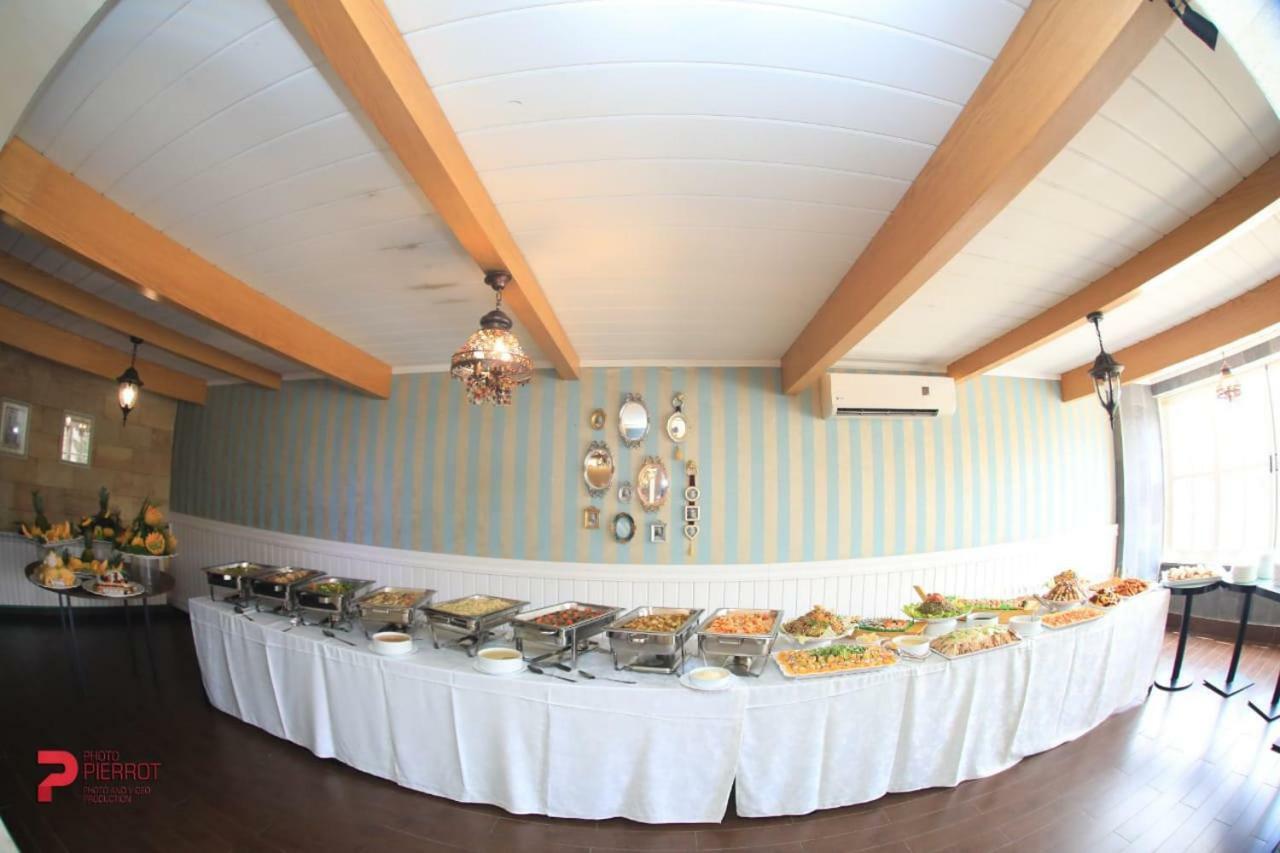 Serail Hotel Ehden Exterior foto