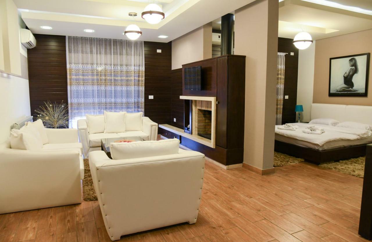 Serail Hotel Ehden Exterior foto